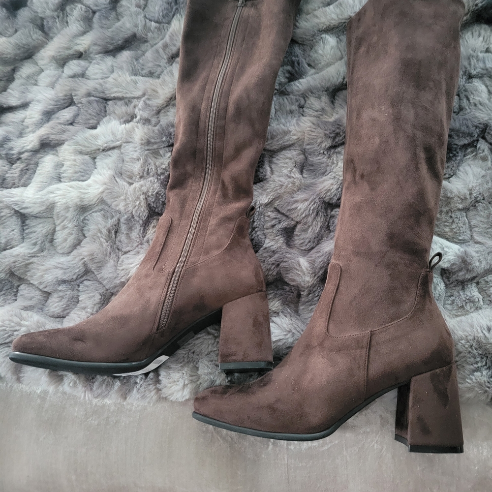 Steve Madden Chocolate Heeled Boots